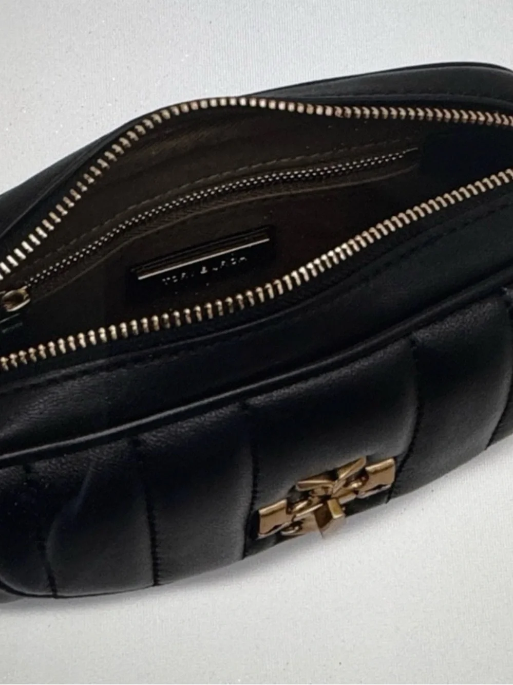 Tory Burch Kira NWOT Quilted Leather Camera Crossbody